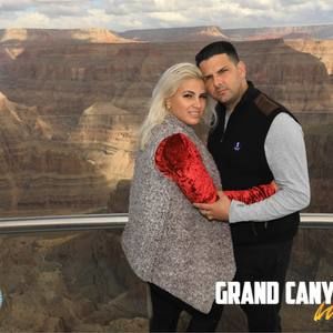 Meet your Posher, Claudia